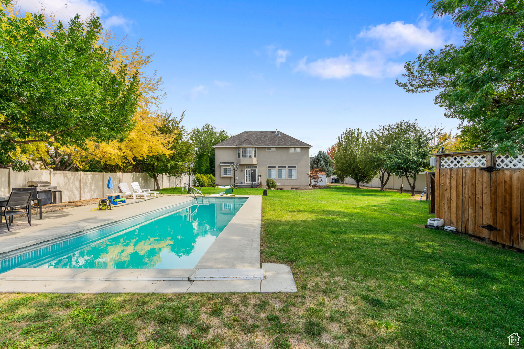 IVORY CROSSING NO 2 - Residential