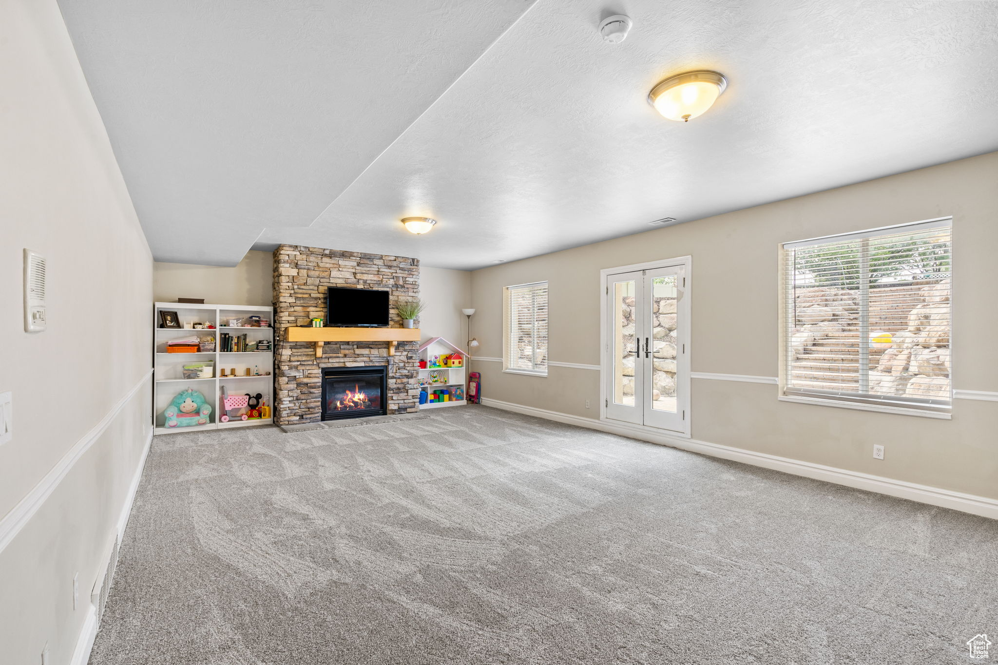 IVORY CROSSING NO 2 - Residential