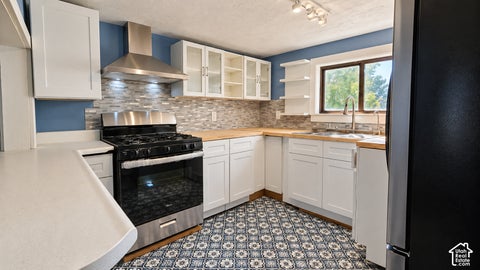 Tiny photo for 36 E 200 N, Wellington, UT 84542 (MLS # 2190053)