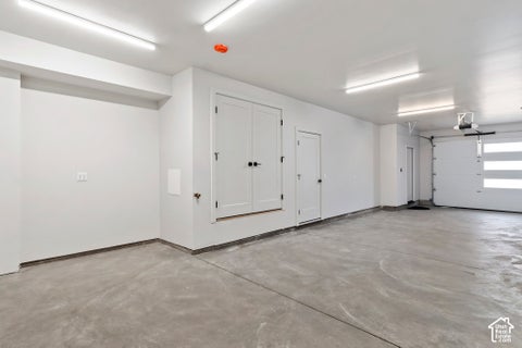Tiny photo for 32 W 400 S, Bountiful, UT 84010 (MLS # 2189211)