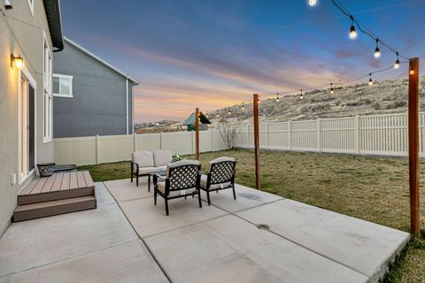 Tiny photo for 1596 W QUAILHILL RD, Saratoga Springs, UT 84045 (MLS # 2146123)