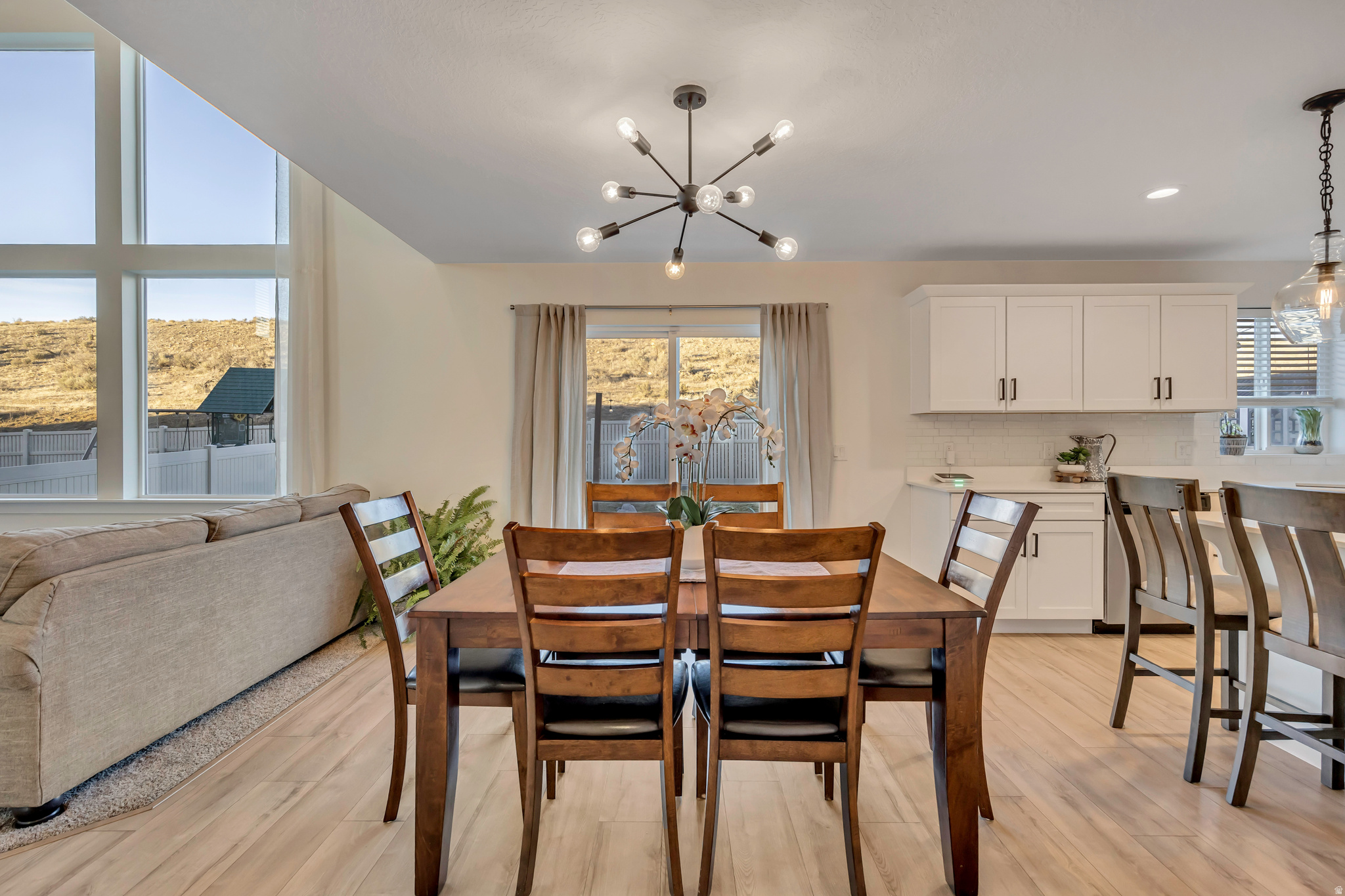 QUAILHILL - Residential