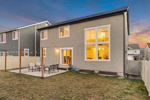 Tiny photo for 1596 W QUAILHILL RD, Saratoga Springs, UT 84045 (MLS # 2146123)