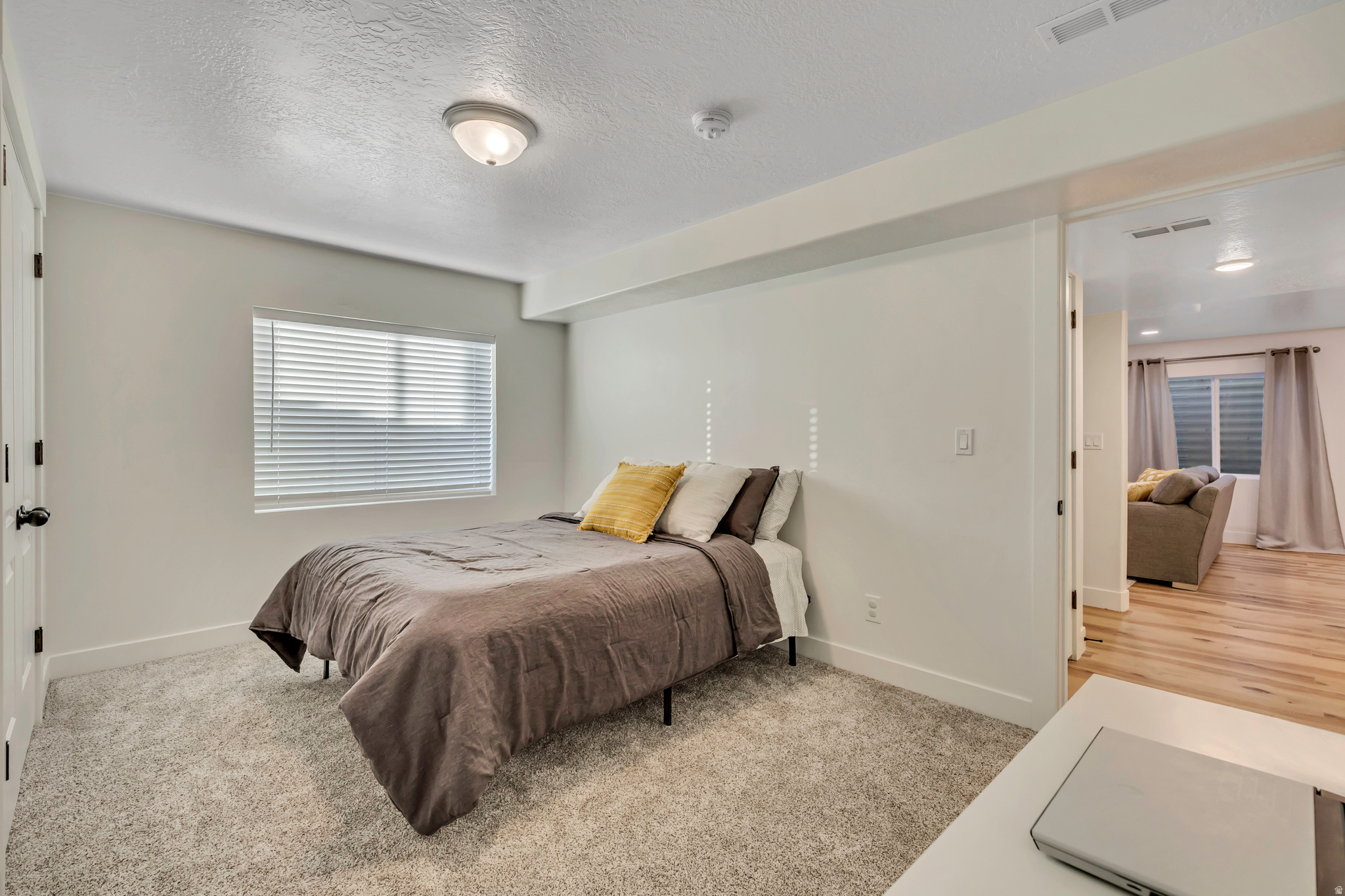 QUAILHILL - Residential