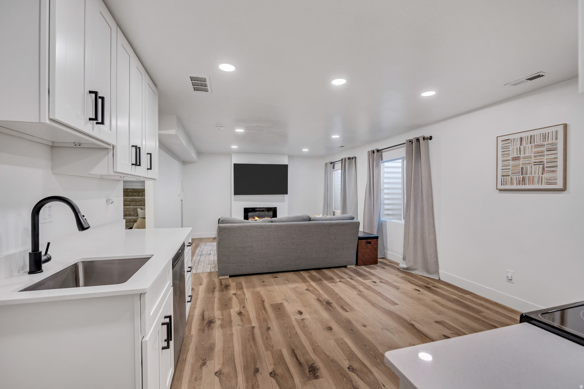 QUAILHILL - Residential