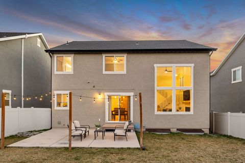 Tiny photo for 1596 W QUAILHILL RD, Saratoga Springs, UT 84045 (MLS # 2146123)