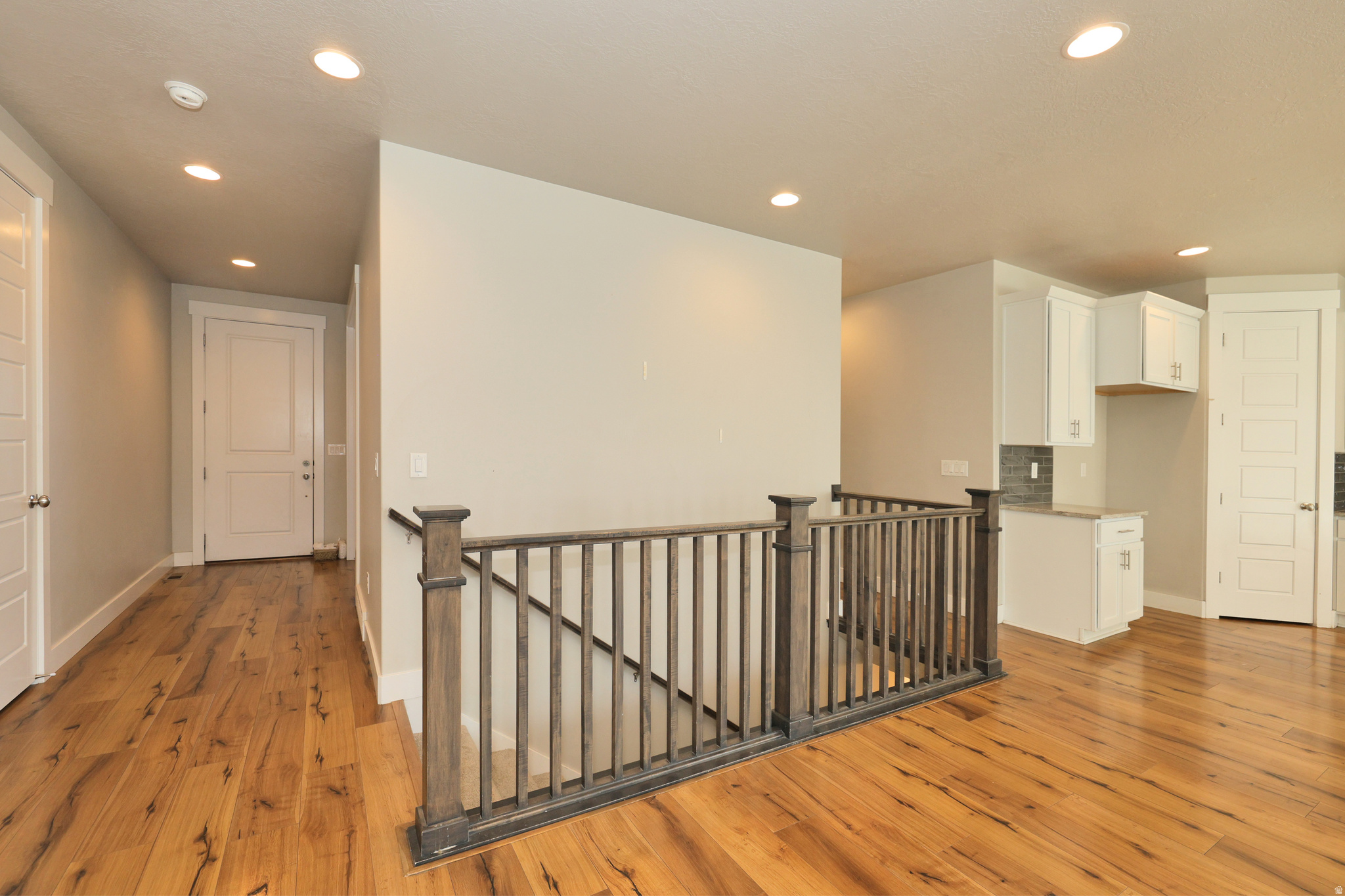 SOMMERGLEN HEIGHTS - Residential