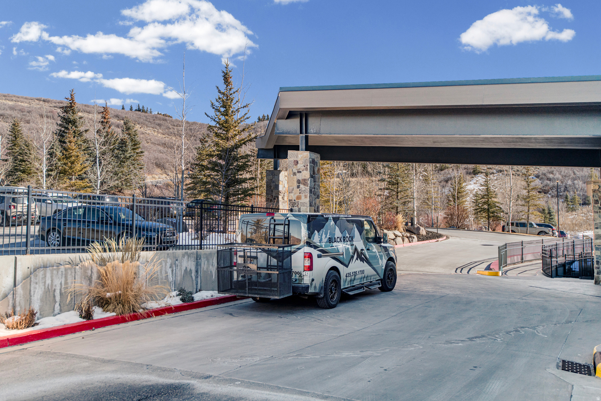 BLACK ROCK LUXURY CONDOMINIUMS - Residential