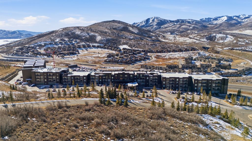 Photo of 909 W PEACE TREE TRL #310, Heber City, UT 84032 (MLS # 2132569)