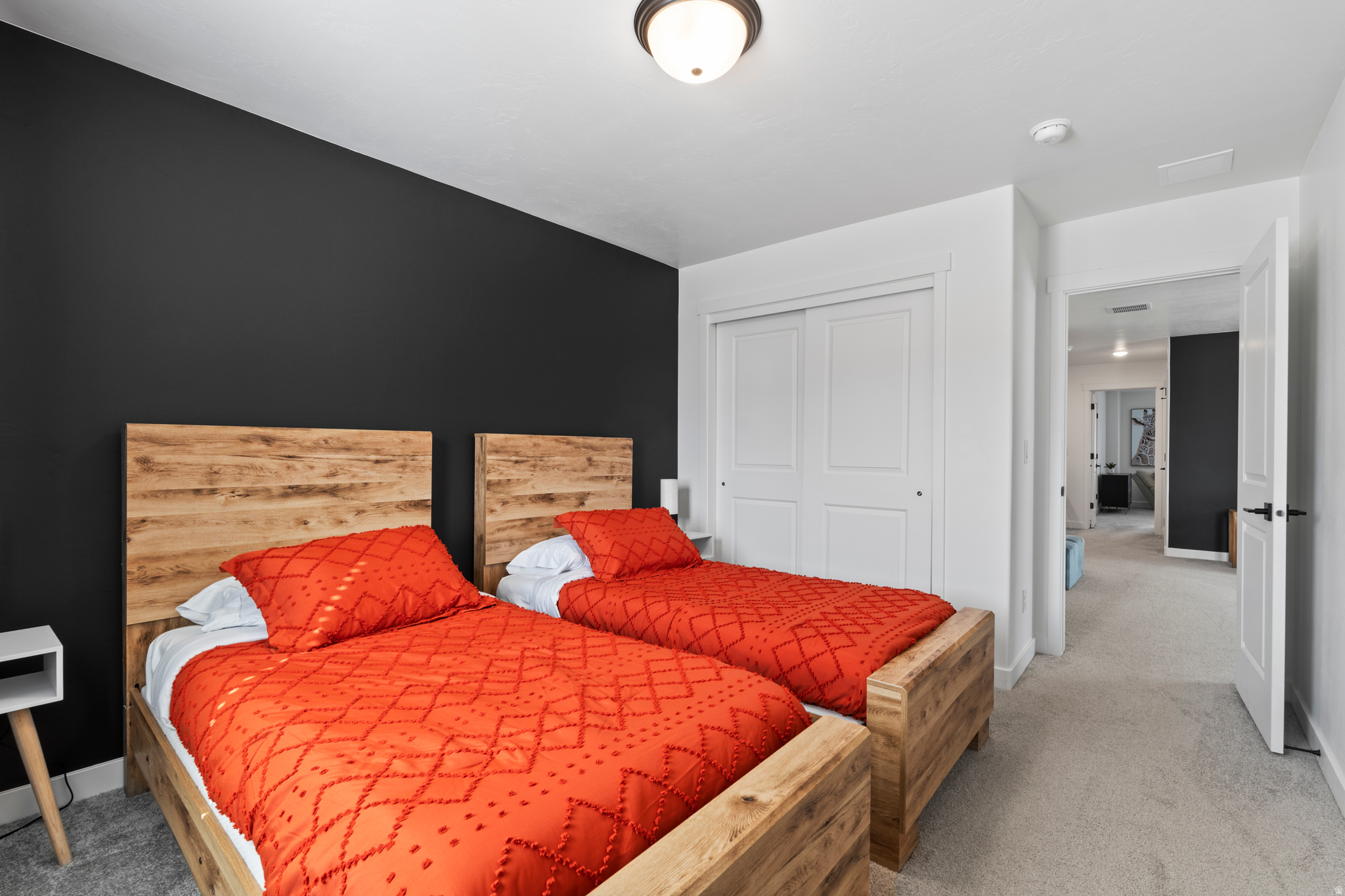 LAKESHORE LANDING - Residential