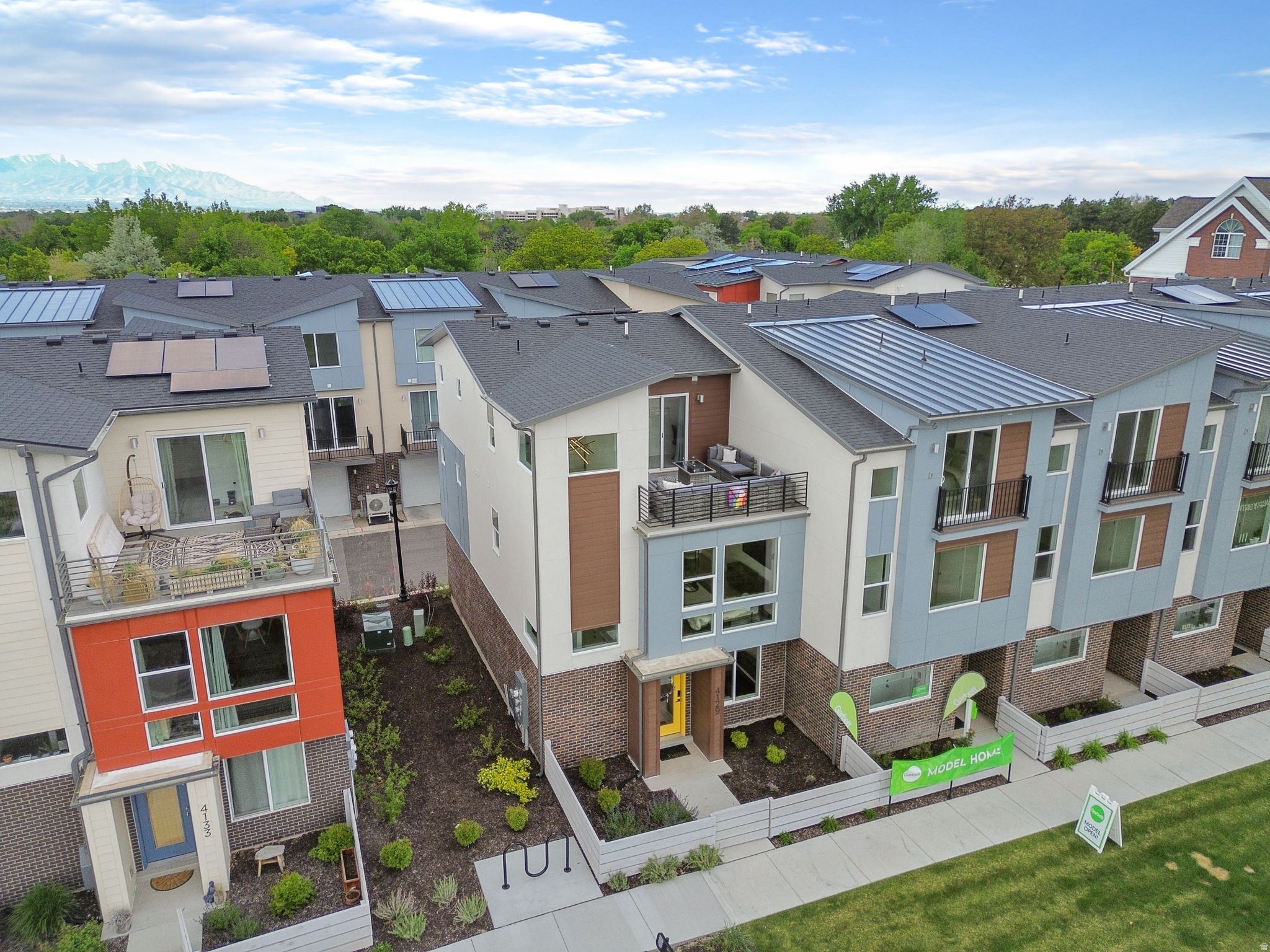 AXIS TOWNHOMES - Residential