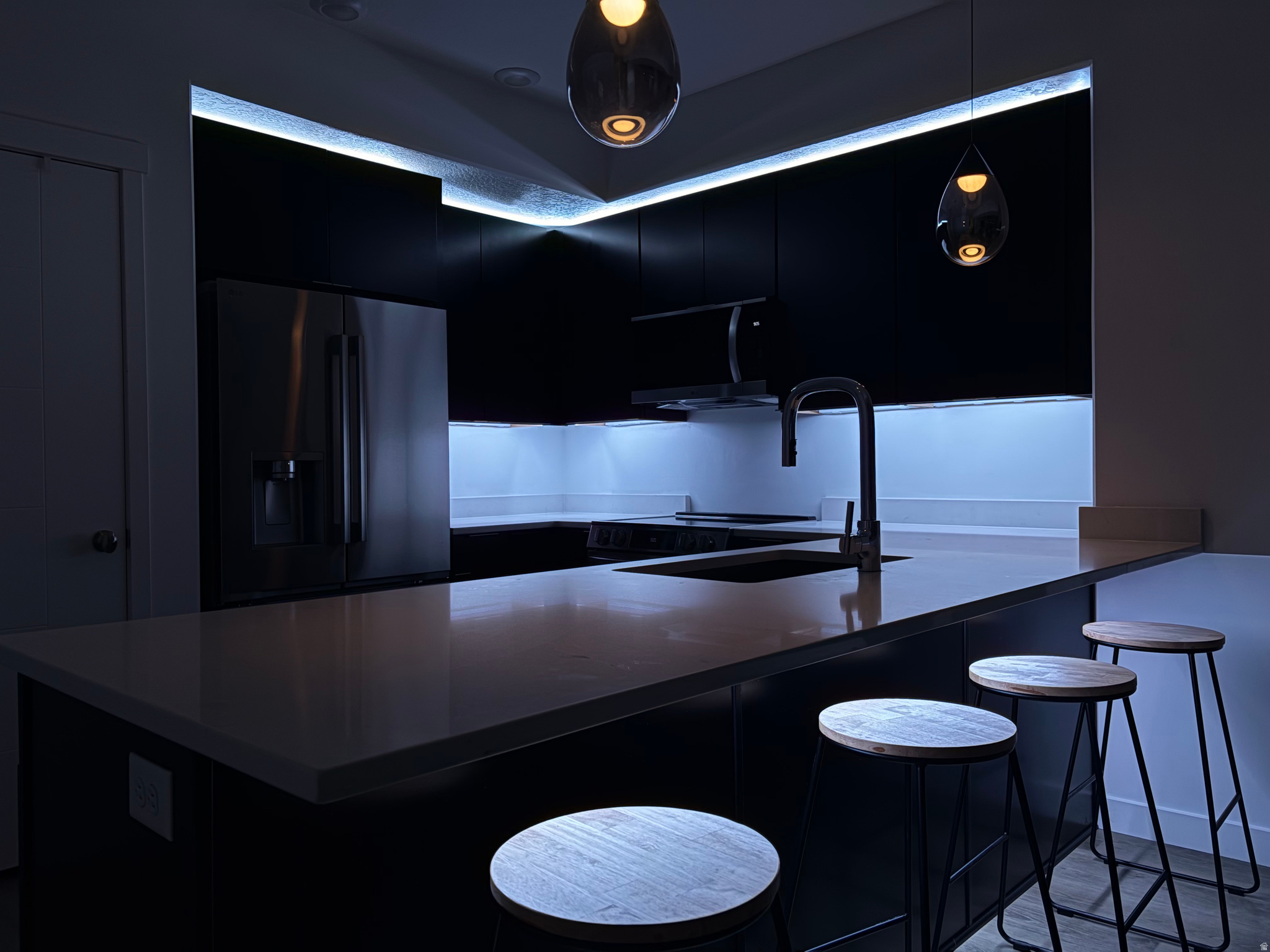 AXIS TOWNHOMES - Residential