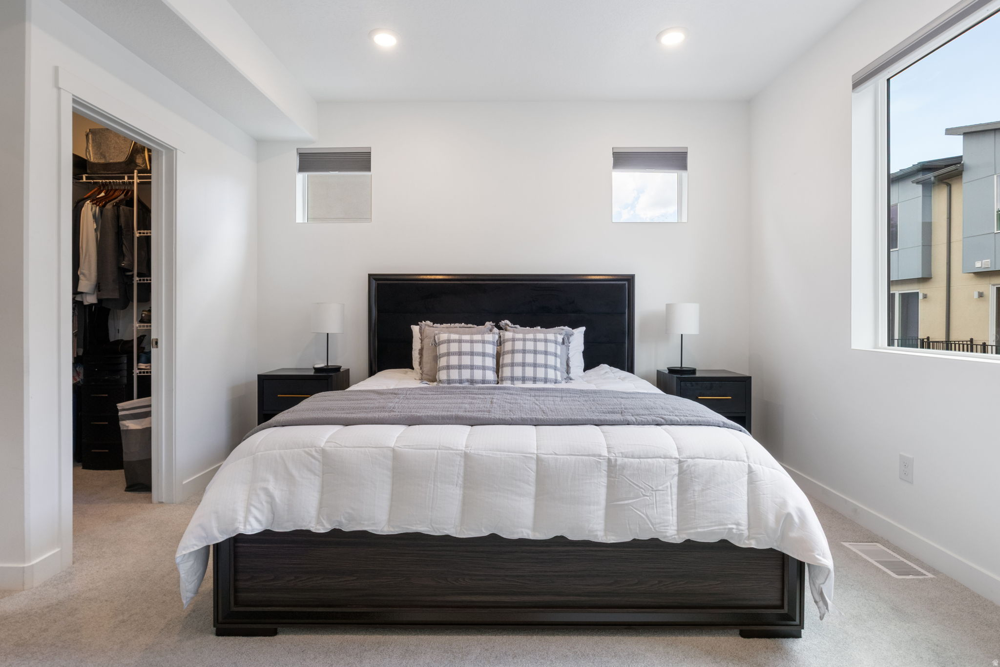 AXIS TOWNHOMES - Residential