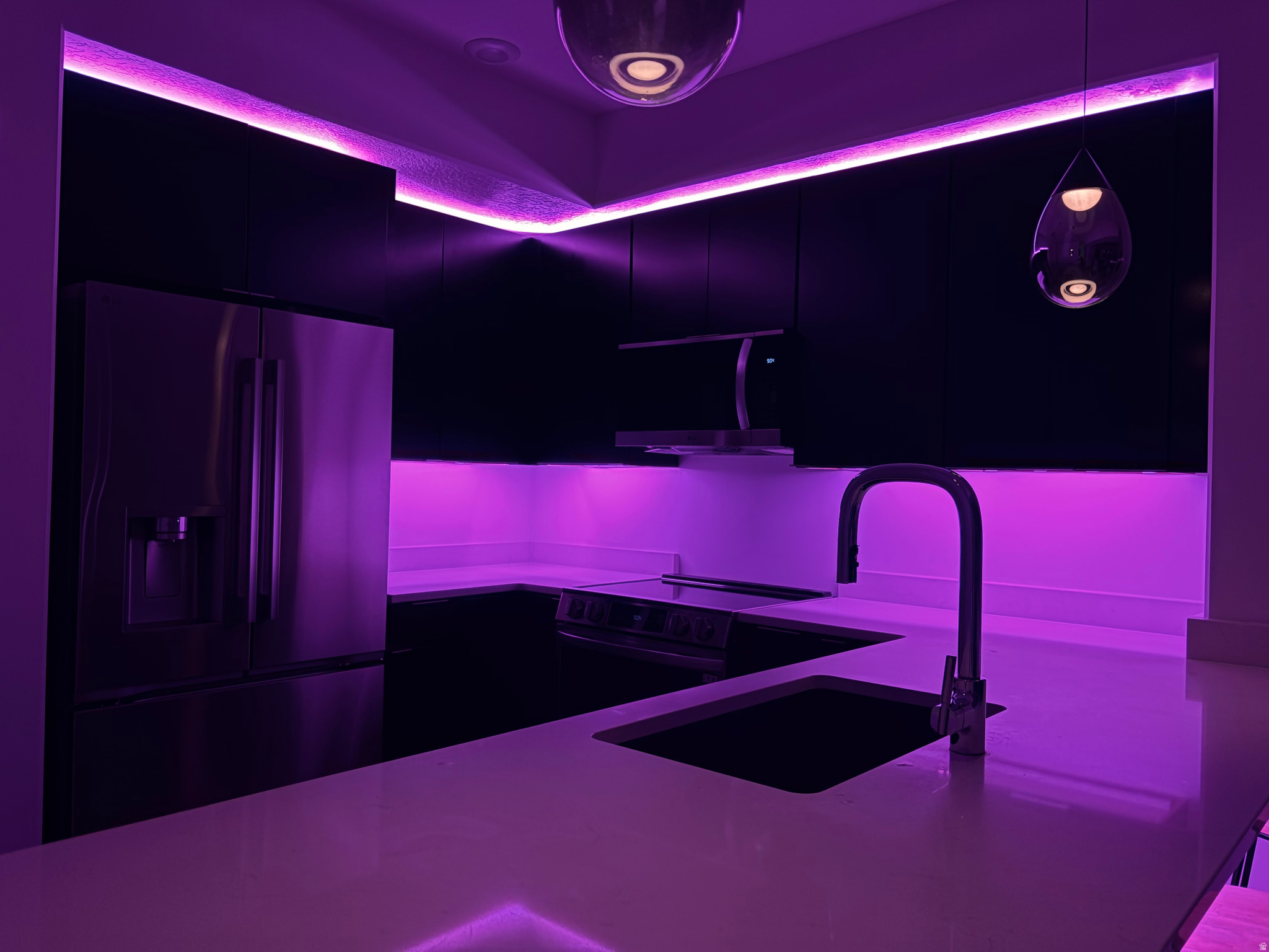AXIS TOWNHOMES - Residential