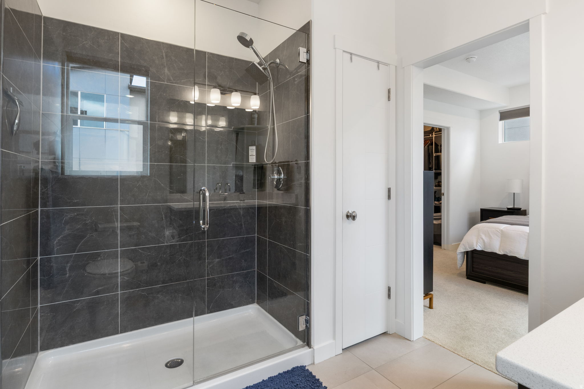 AXIS TOWNHOMES - Residential