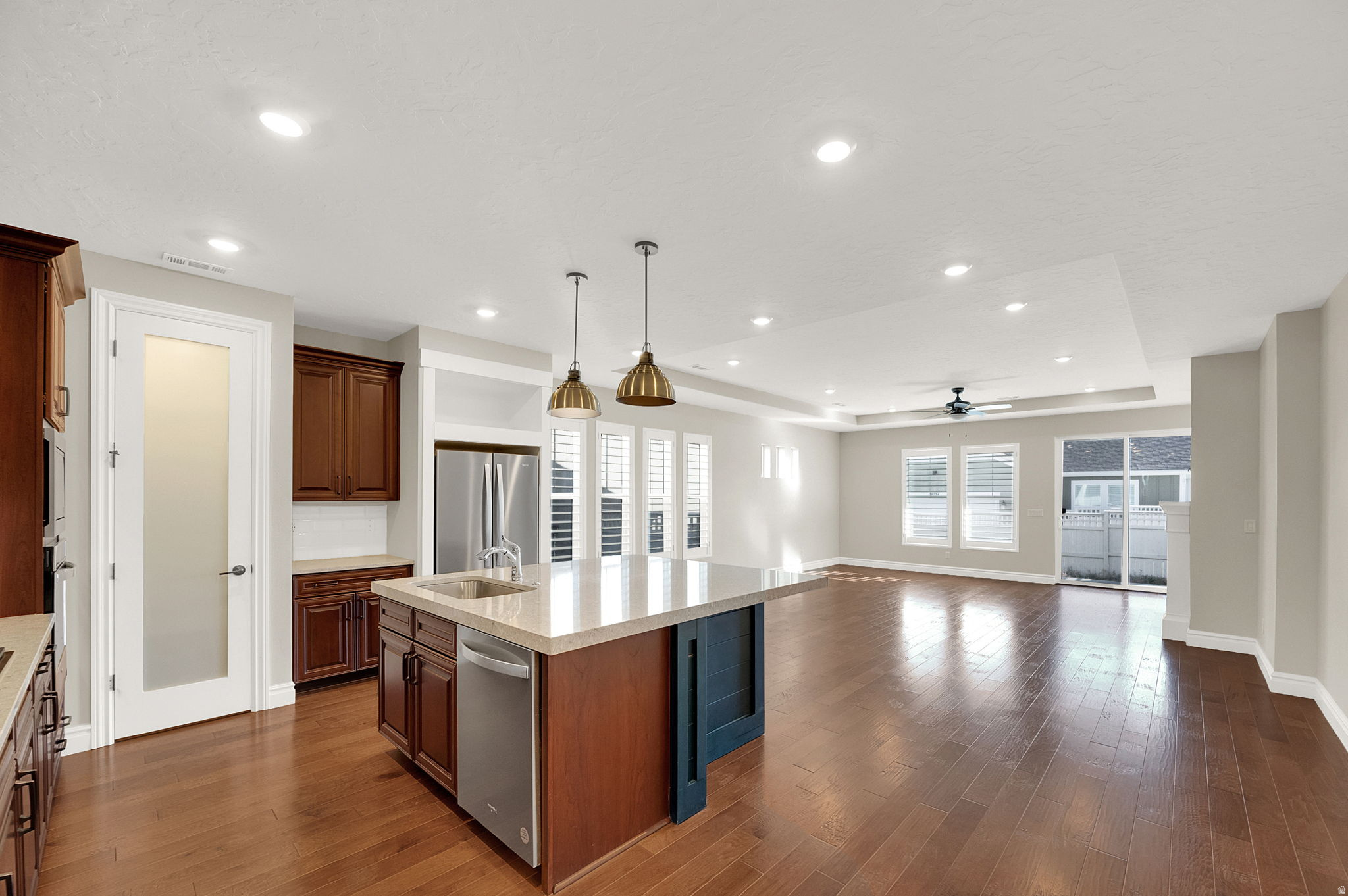 DAYBREAK SPRINGHOUSE - Residential