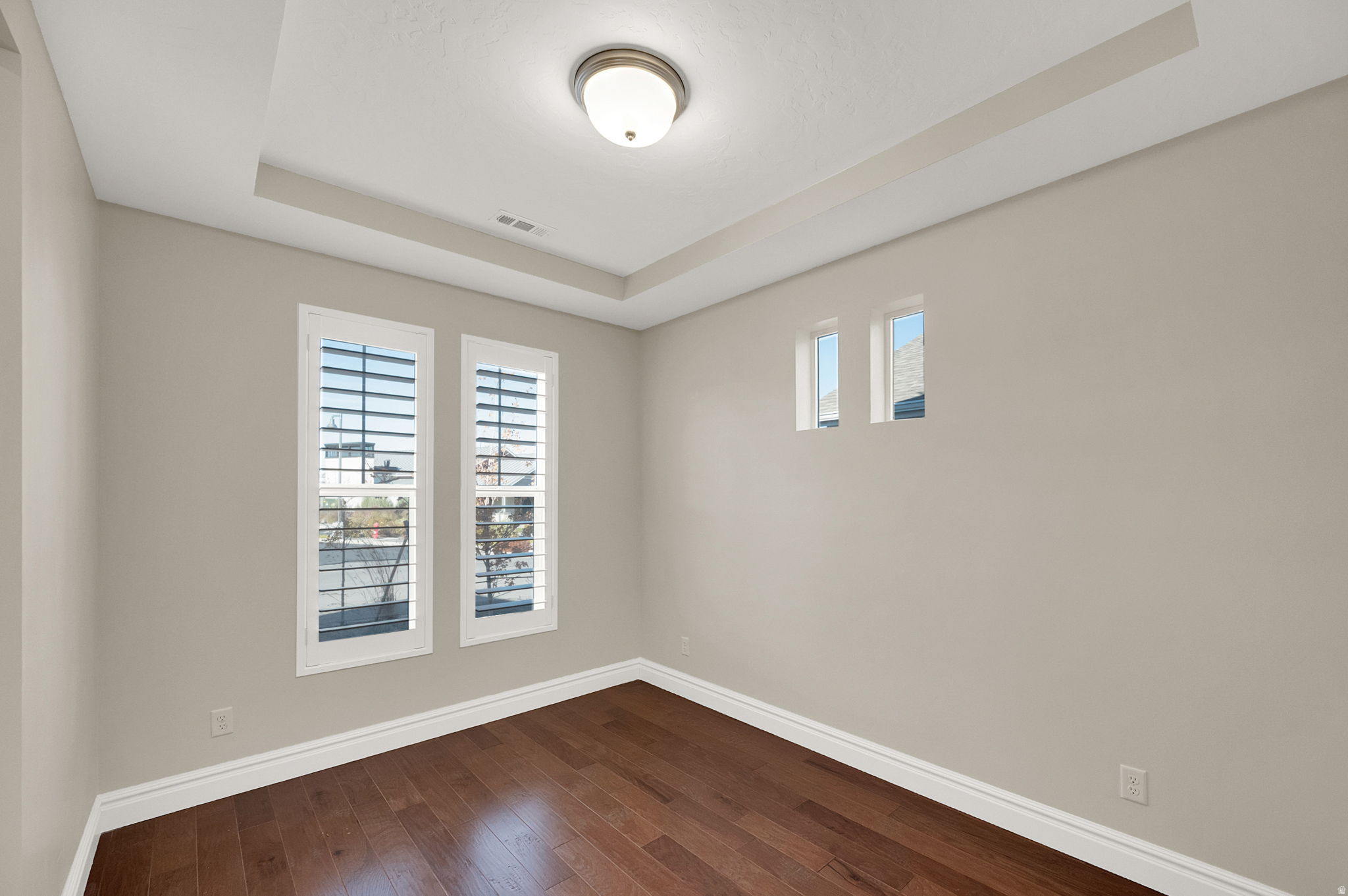 DAYBREAK SPRINGHOUSE - Residential