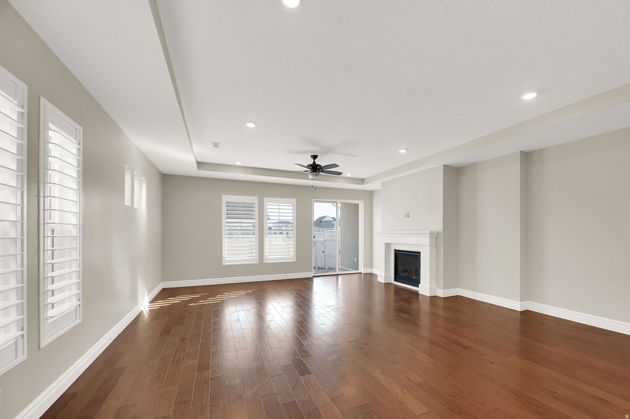 DAYBREAK SPRINGHOUSE - Residential