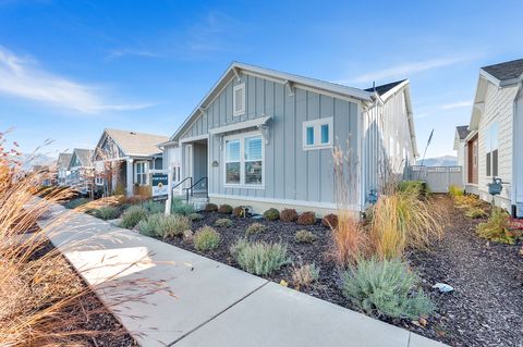 Tiny photo for 6093 W STONE MOUNT WAY, South Jordan, UT 84009 (MLS # 2120032)