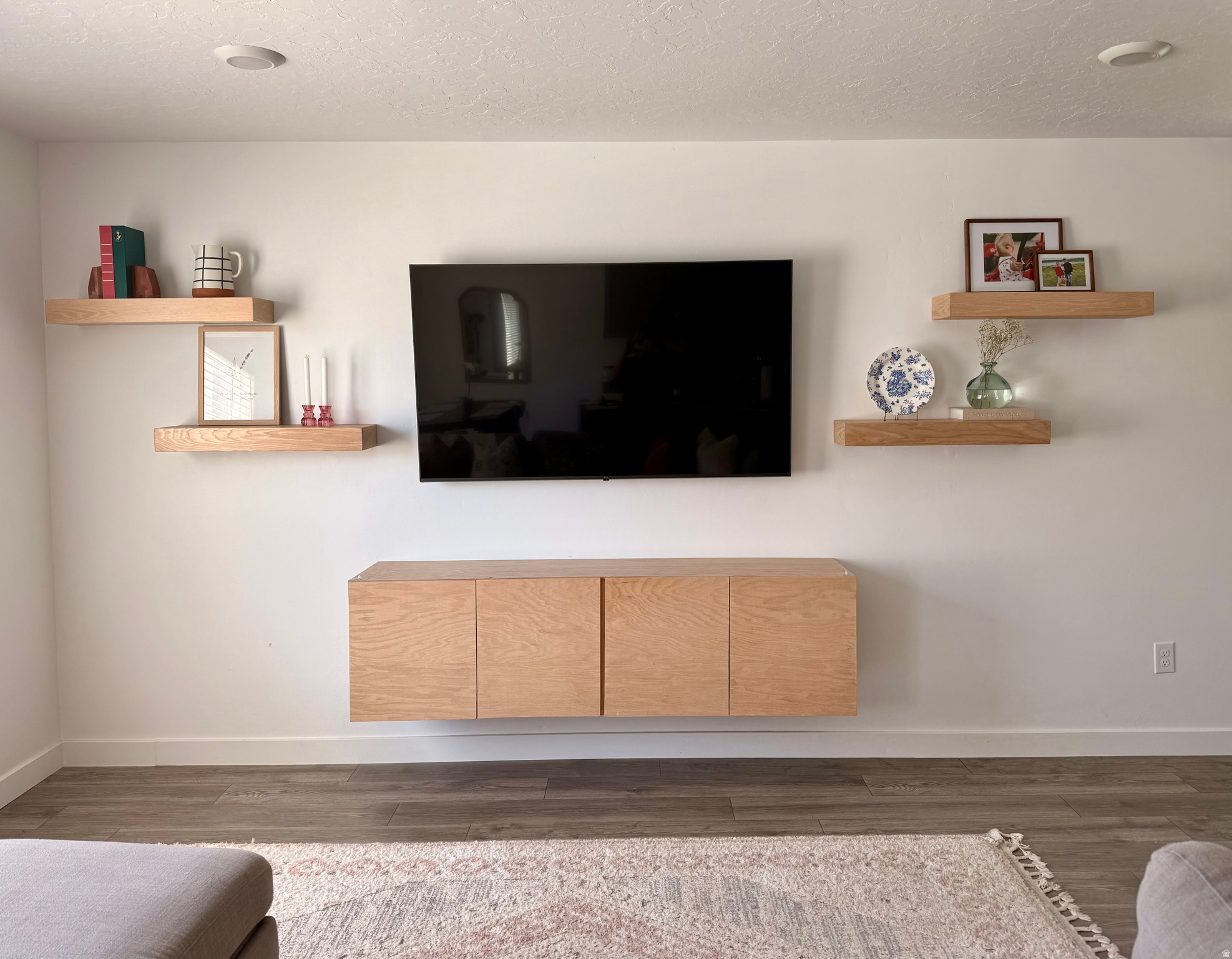 SPRING RANCH - Residential