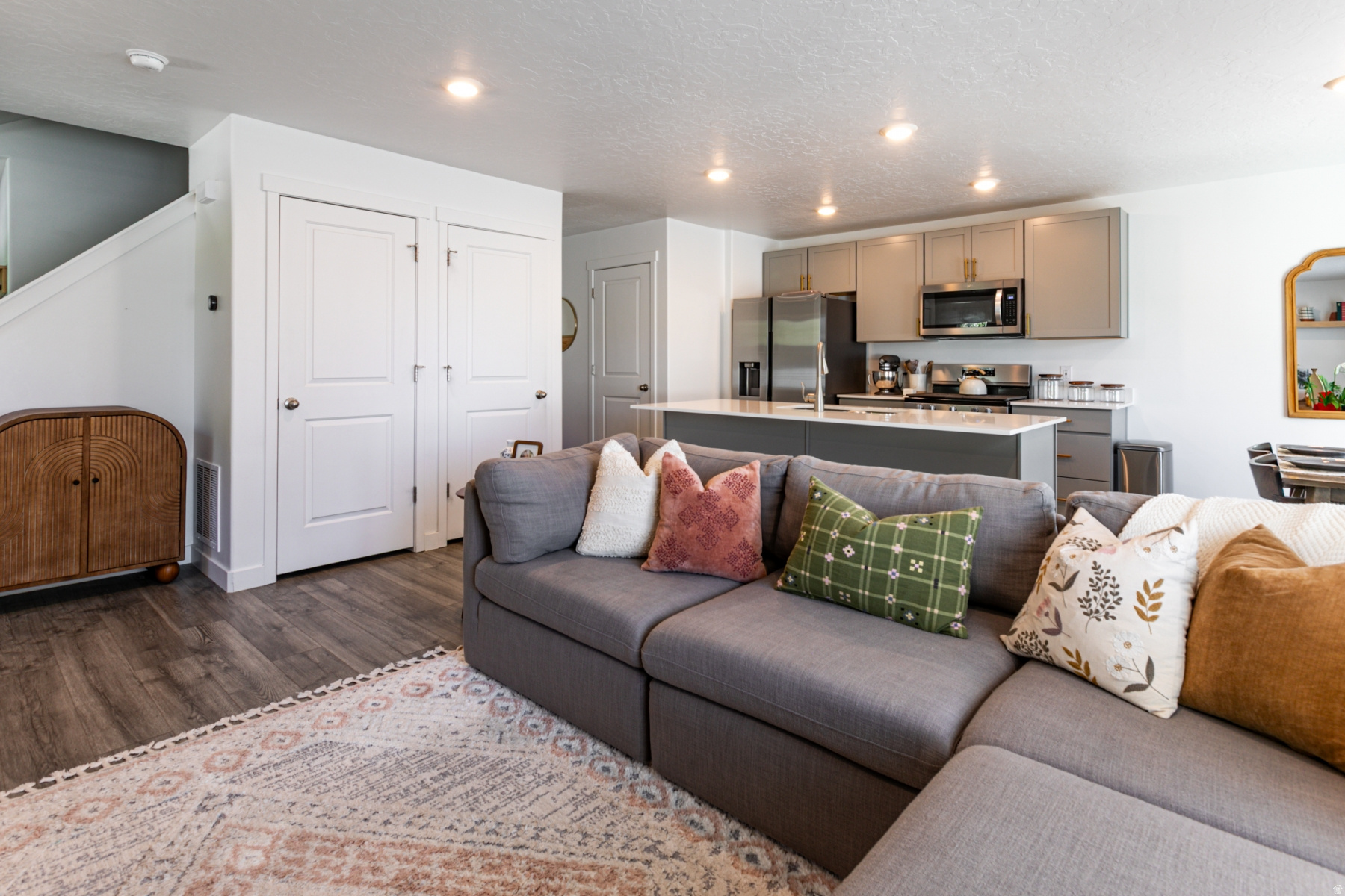 SPRING RANCH - Residential