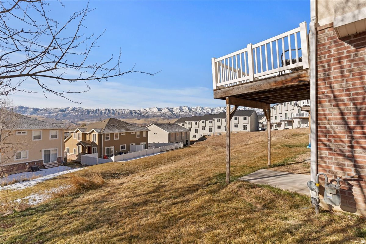 QUAIL HOLLOW - Residential