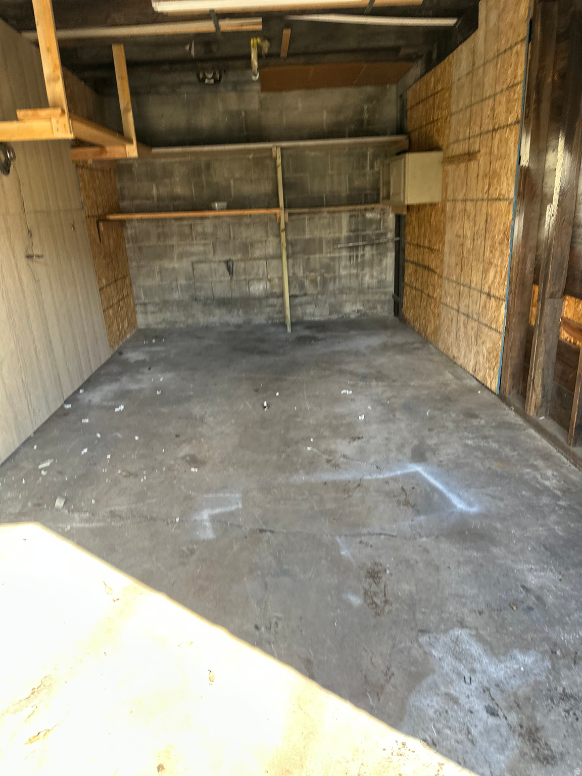 WOODMANSEE'S - Residential Income