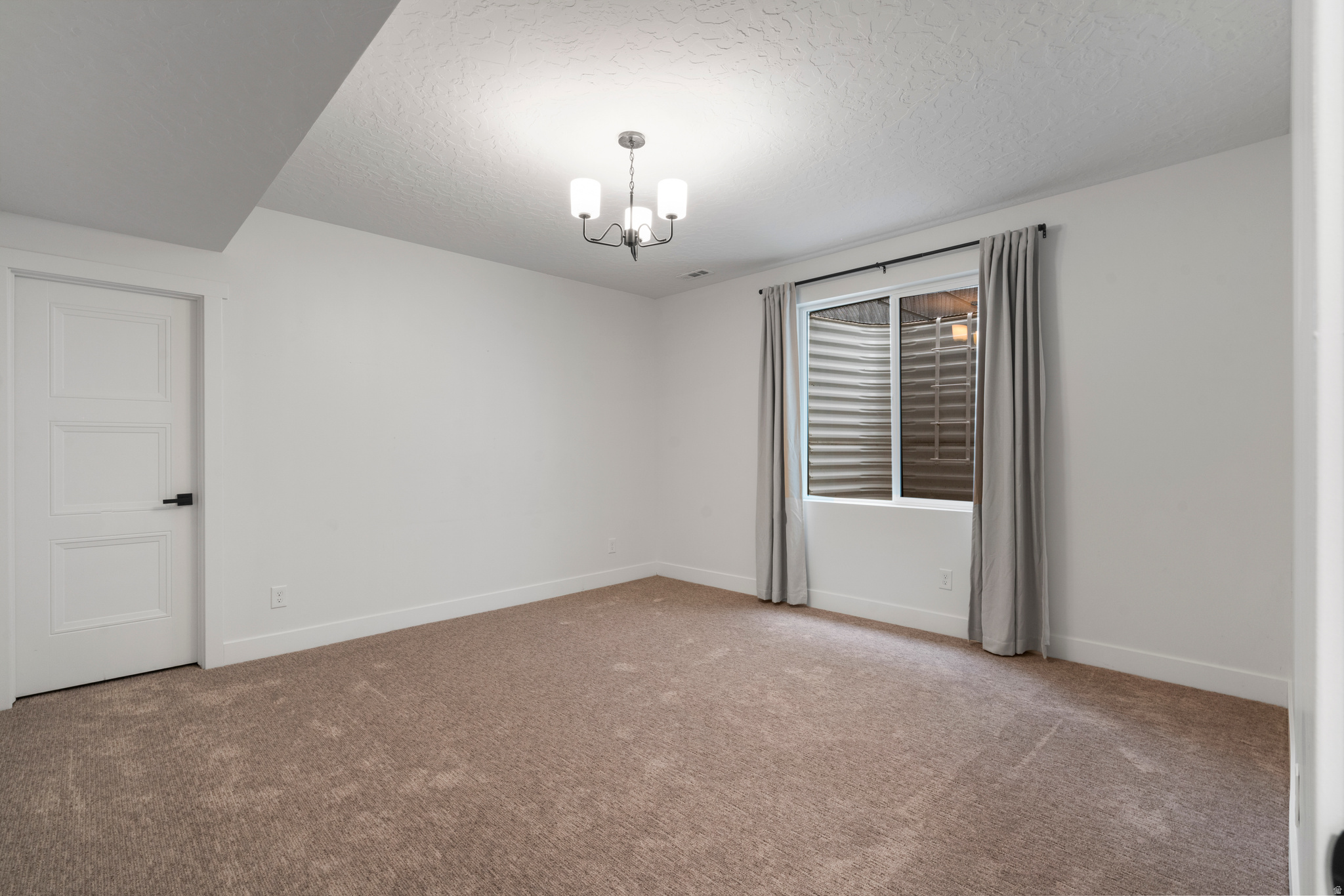 BROOKS LANE - Residential