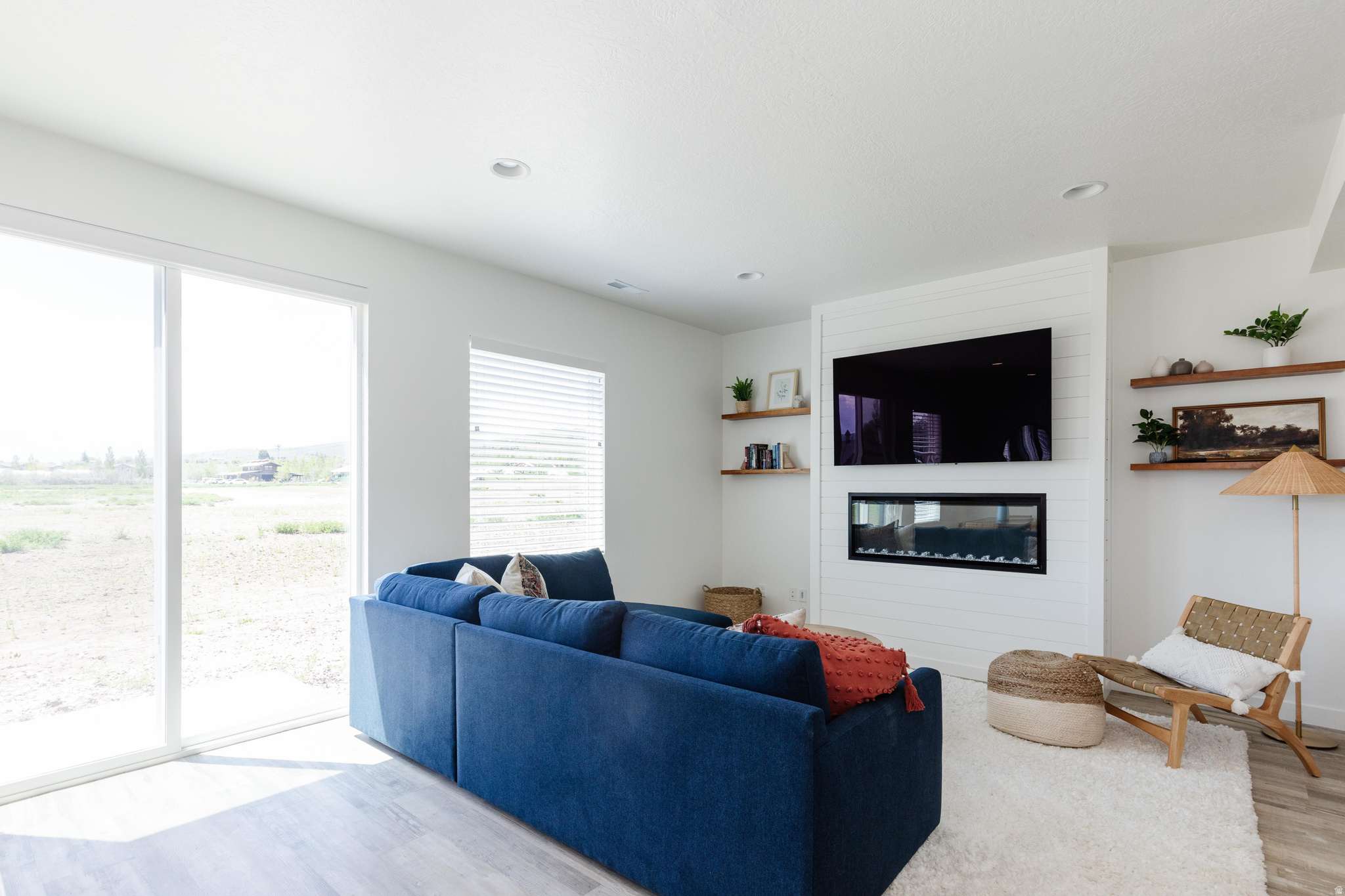 PARADISE PARKWAY - Residential