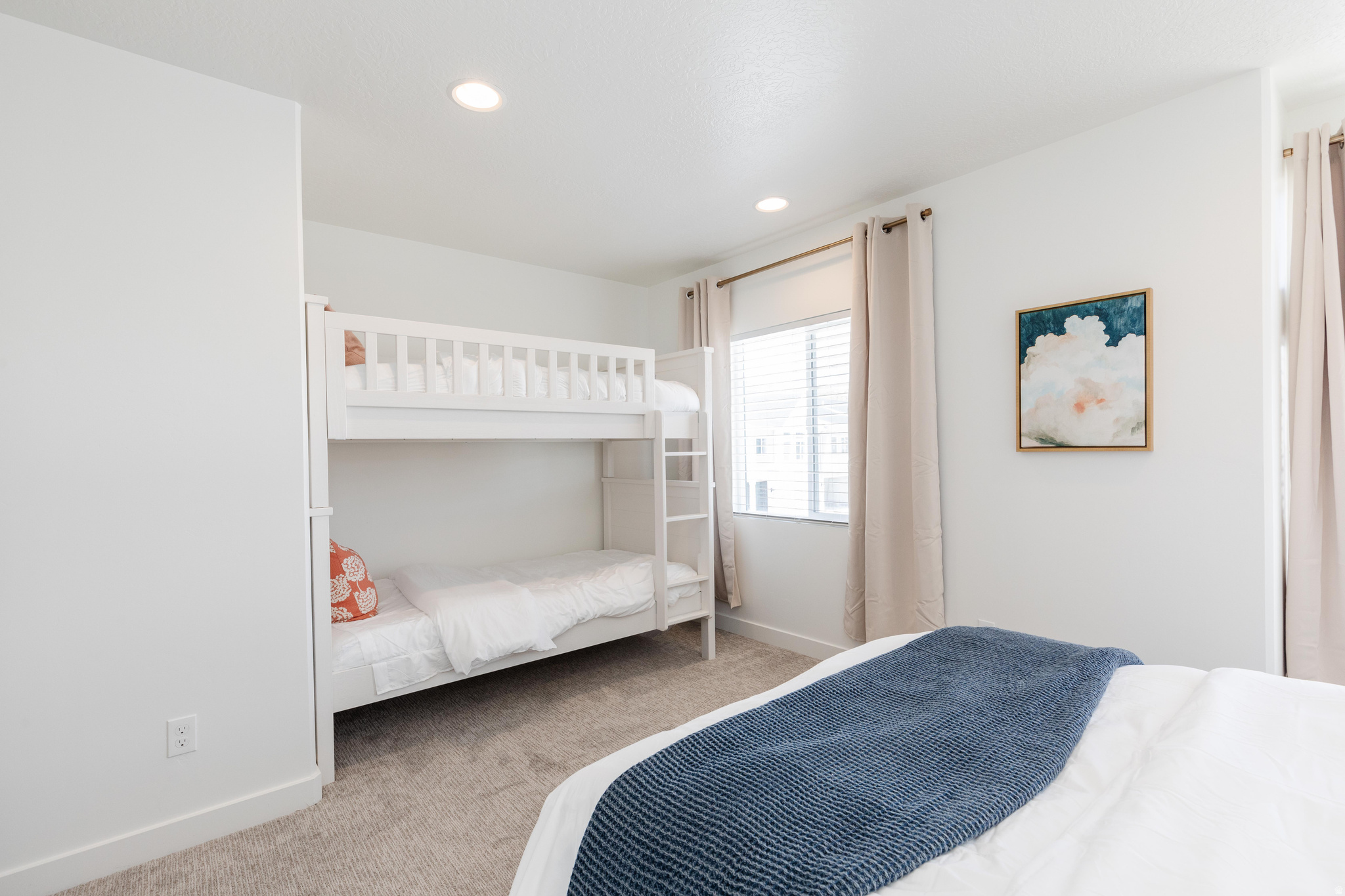 PARADISE PARKWAY - Residential