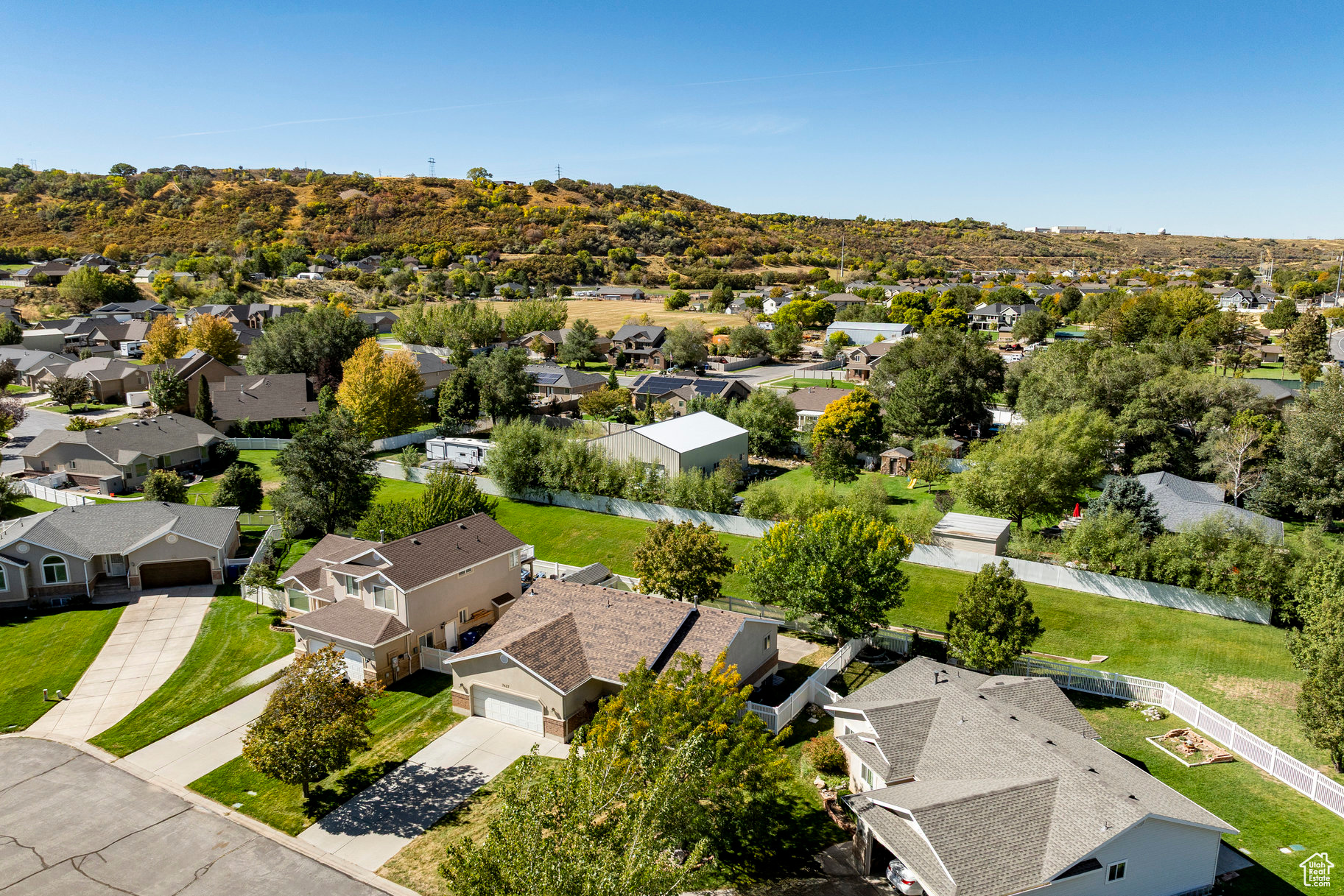 ERICKSON MEADOWS - Residential