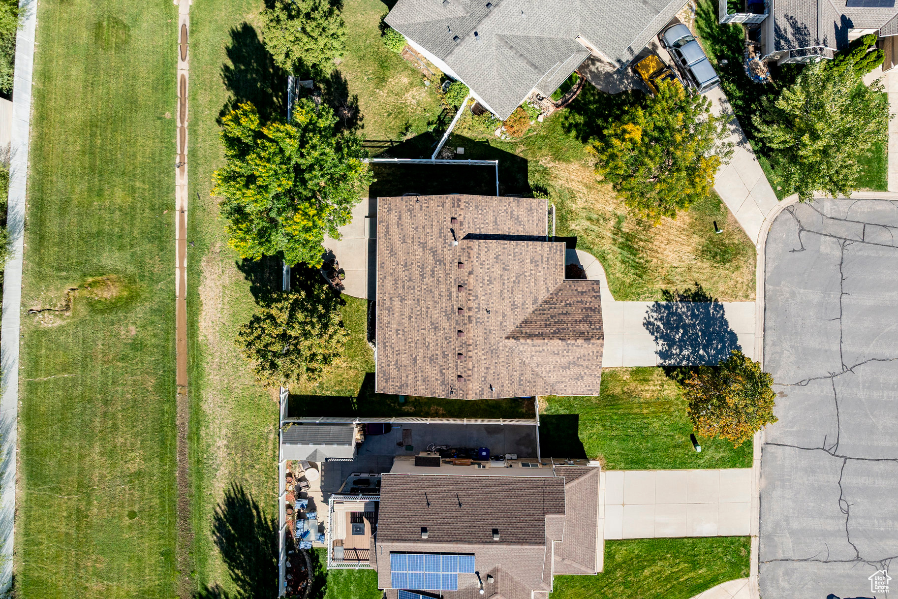 ERICKSON MEADOWS - Residential