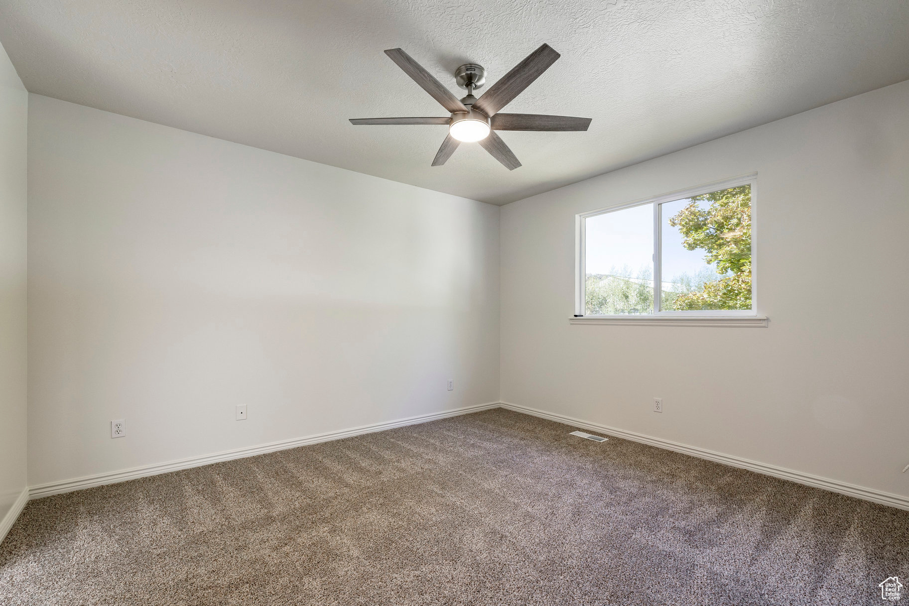 ERICKSON MEADOWS - Residential