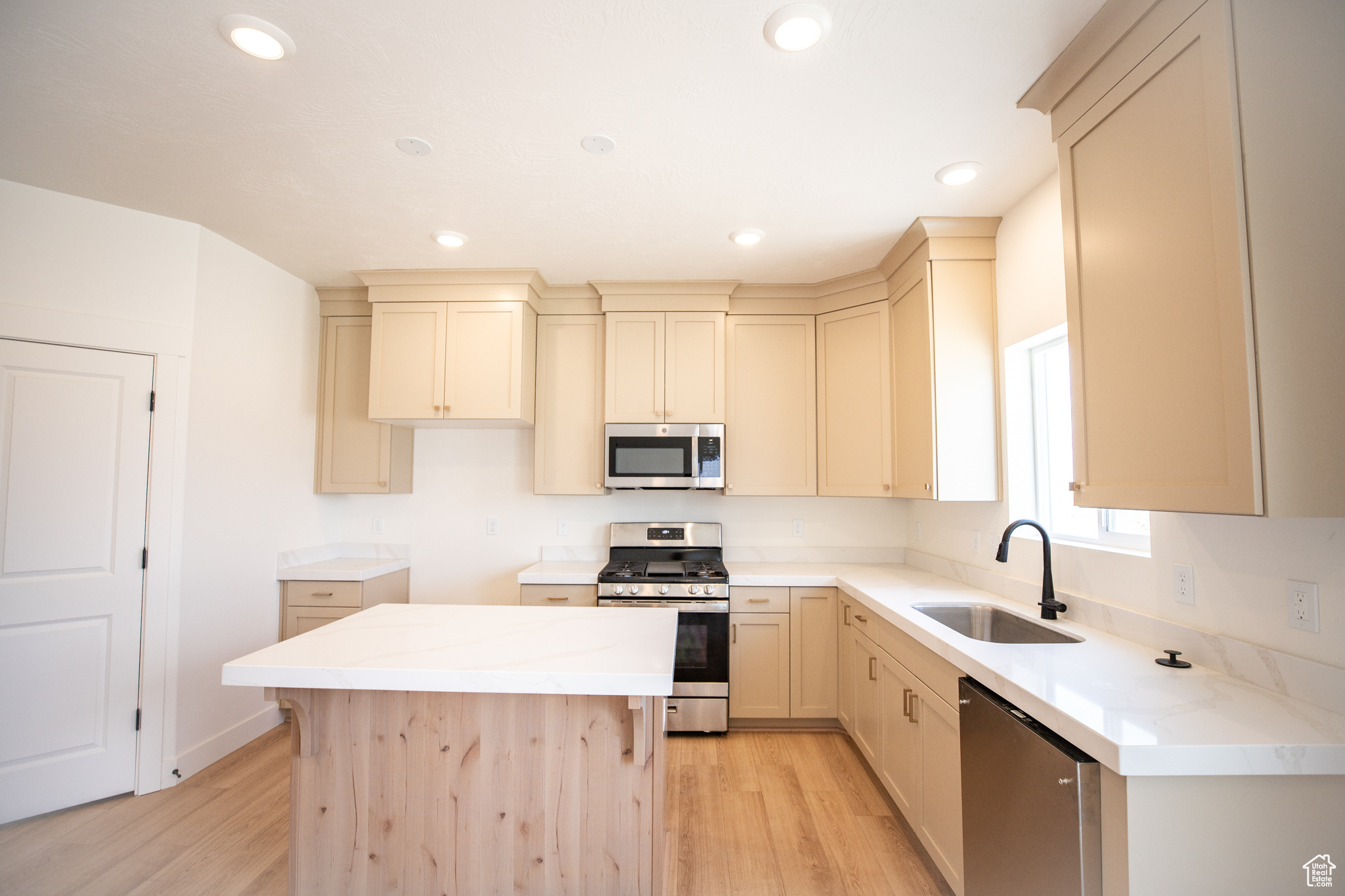 HARMONY 3 - Residential