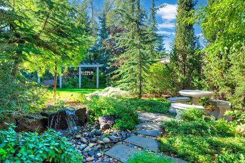 Tiny photo for 6176 S VERNESS CV, Holladay, UT 84121 (MLS # 2125151)