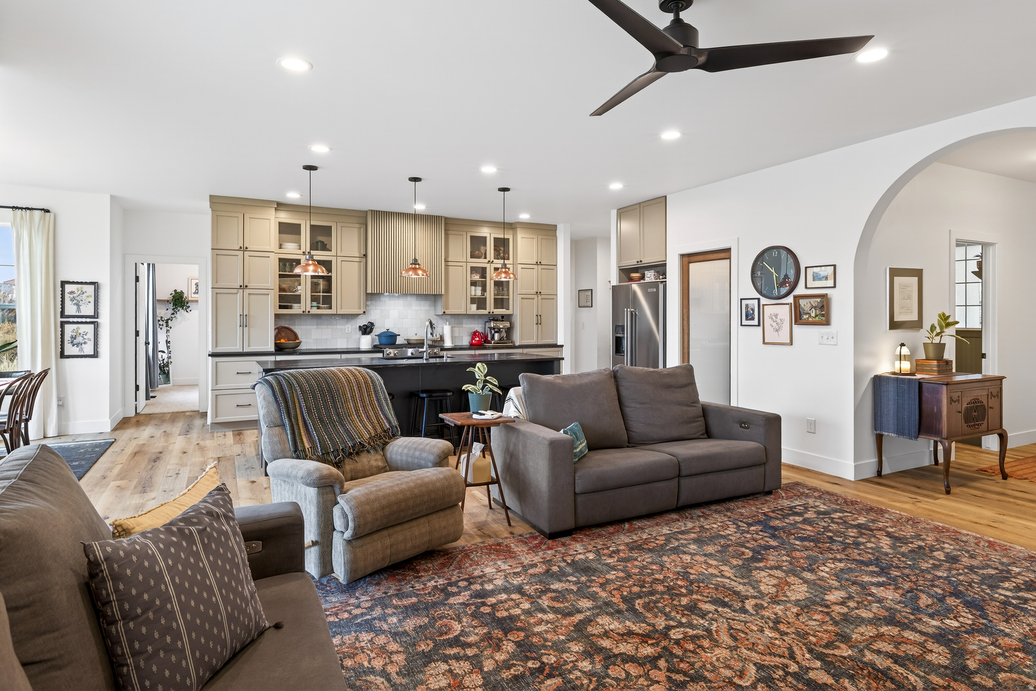 PUESTA DEL SOL - Residential