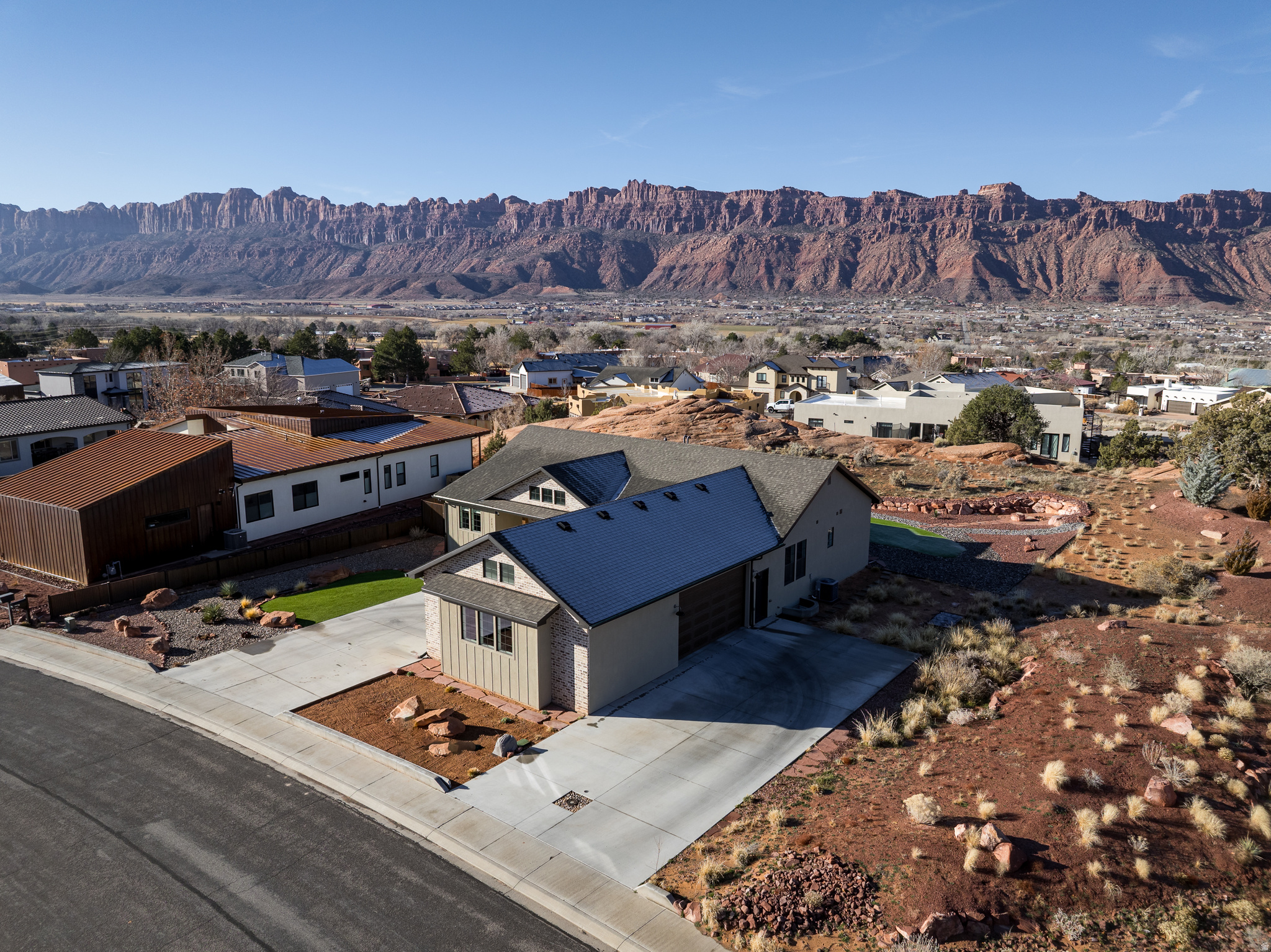 PUESTA DEL SOL - Residential