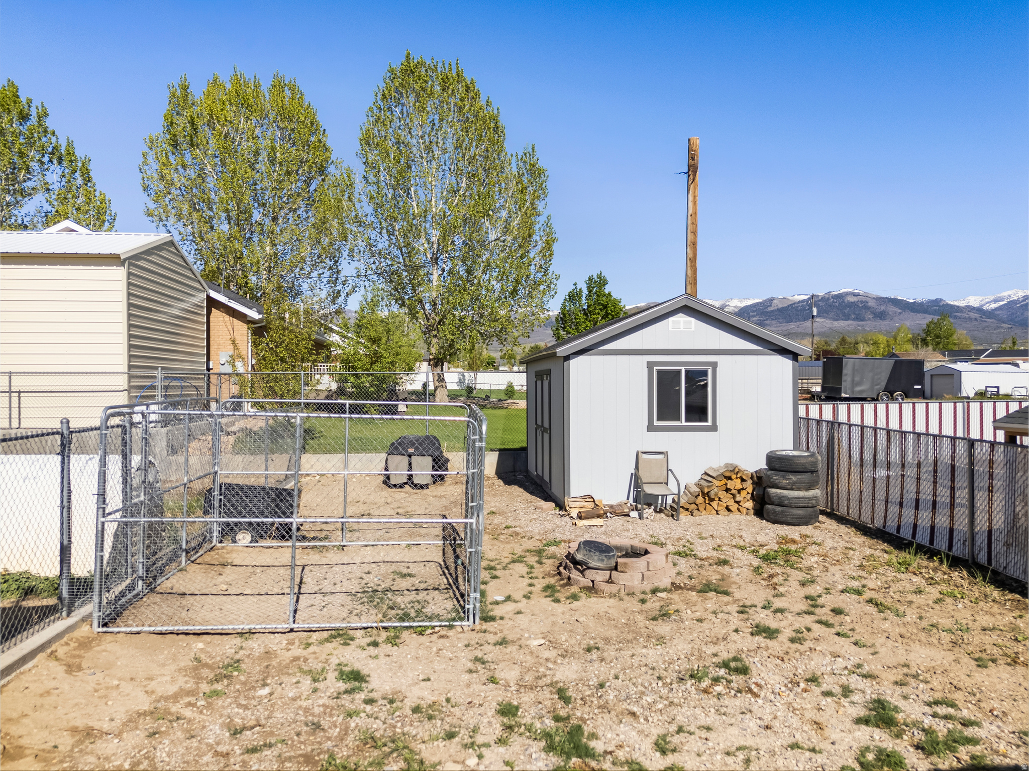 COUNTRY ROAD HAVEN - Residential