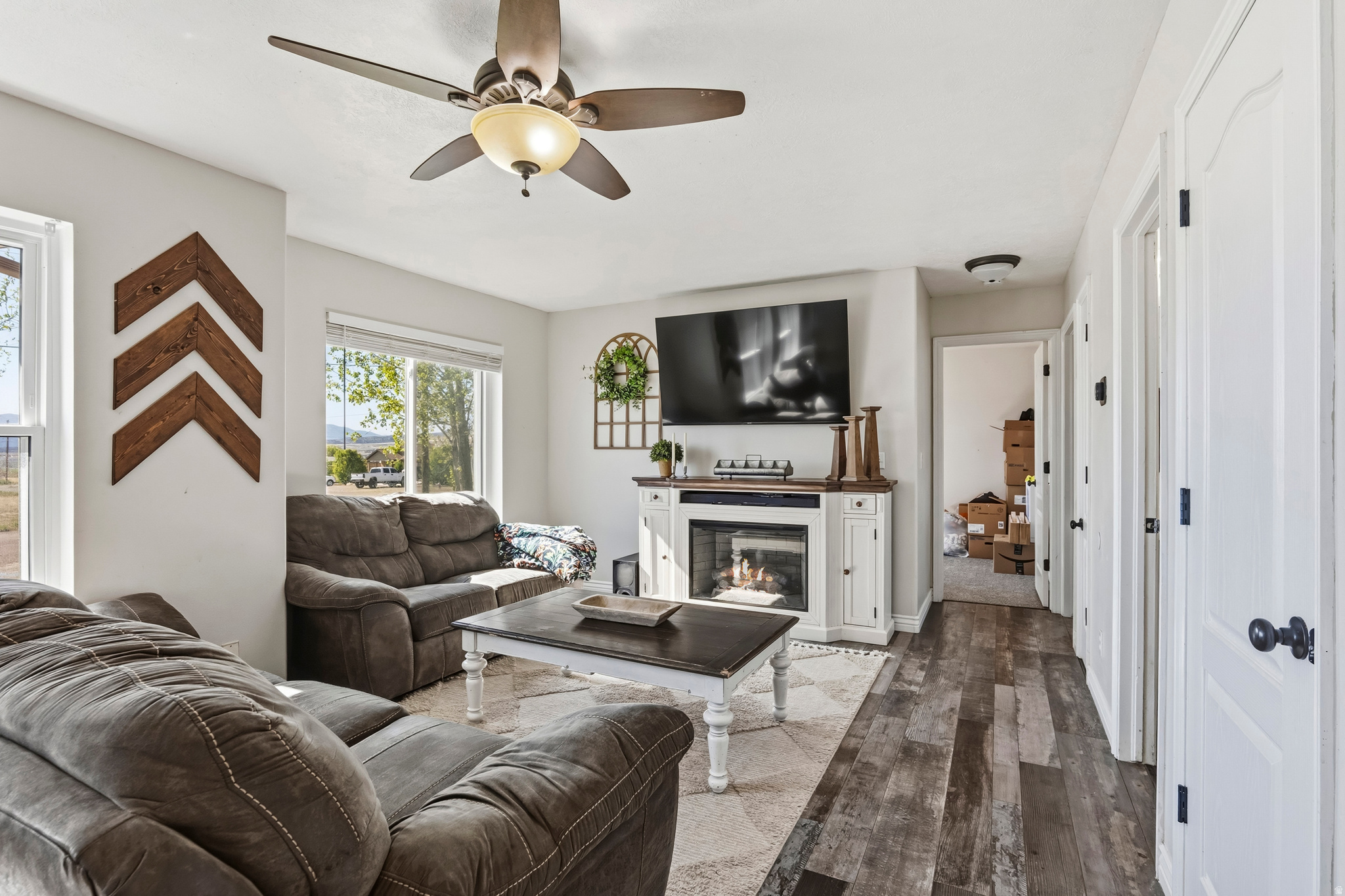 COUNTRY ROAD HAVEN - Residential