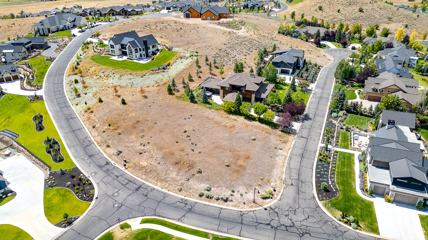 THE CROSSINGS - Land