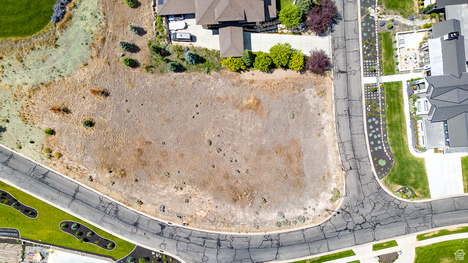 THE CROSSINGS - Land