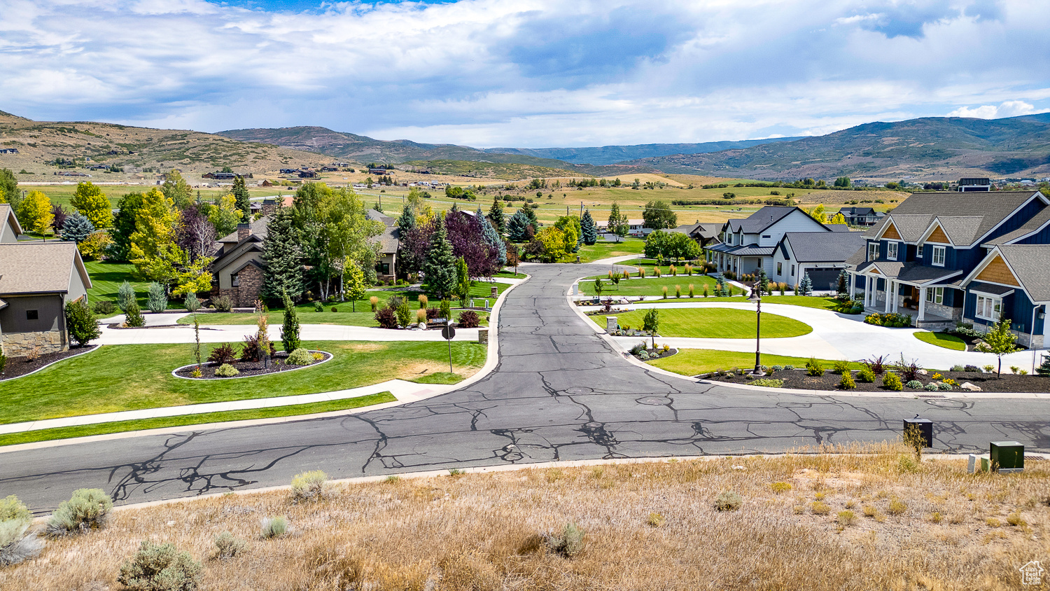 THE CROSSINGS - Land