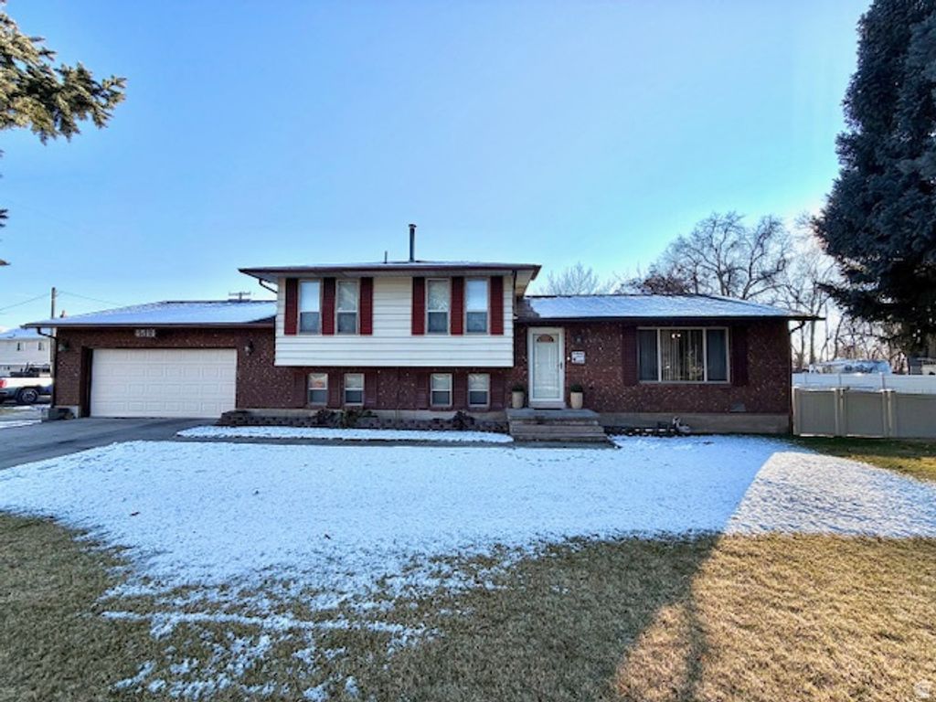 Photo of 4510 W 2200 N, Plain City, UT 84404 (MLS # 2130199)