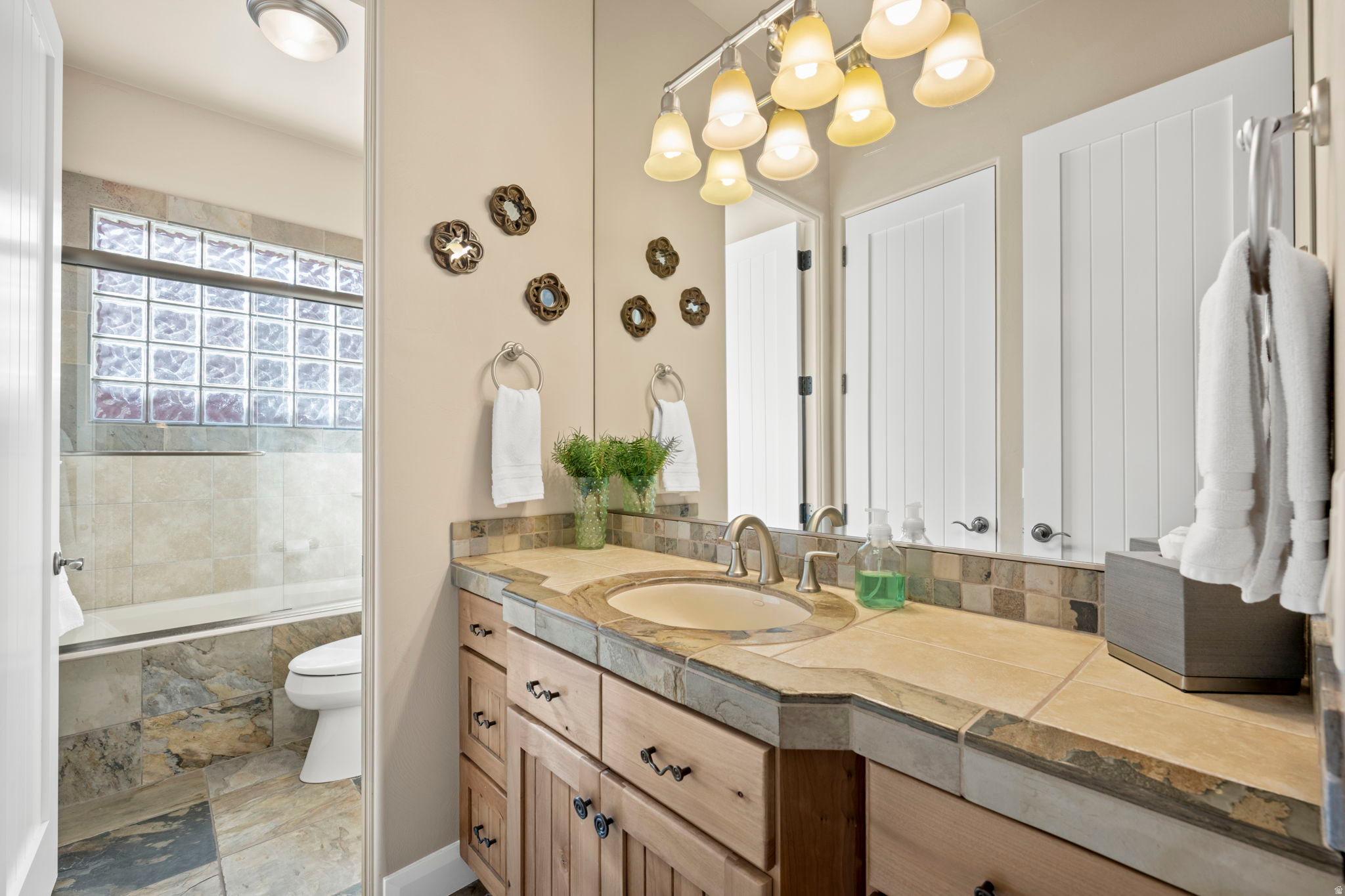 SAND POINT OF ENTRADA - Residential