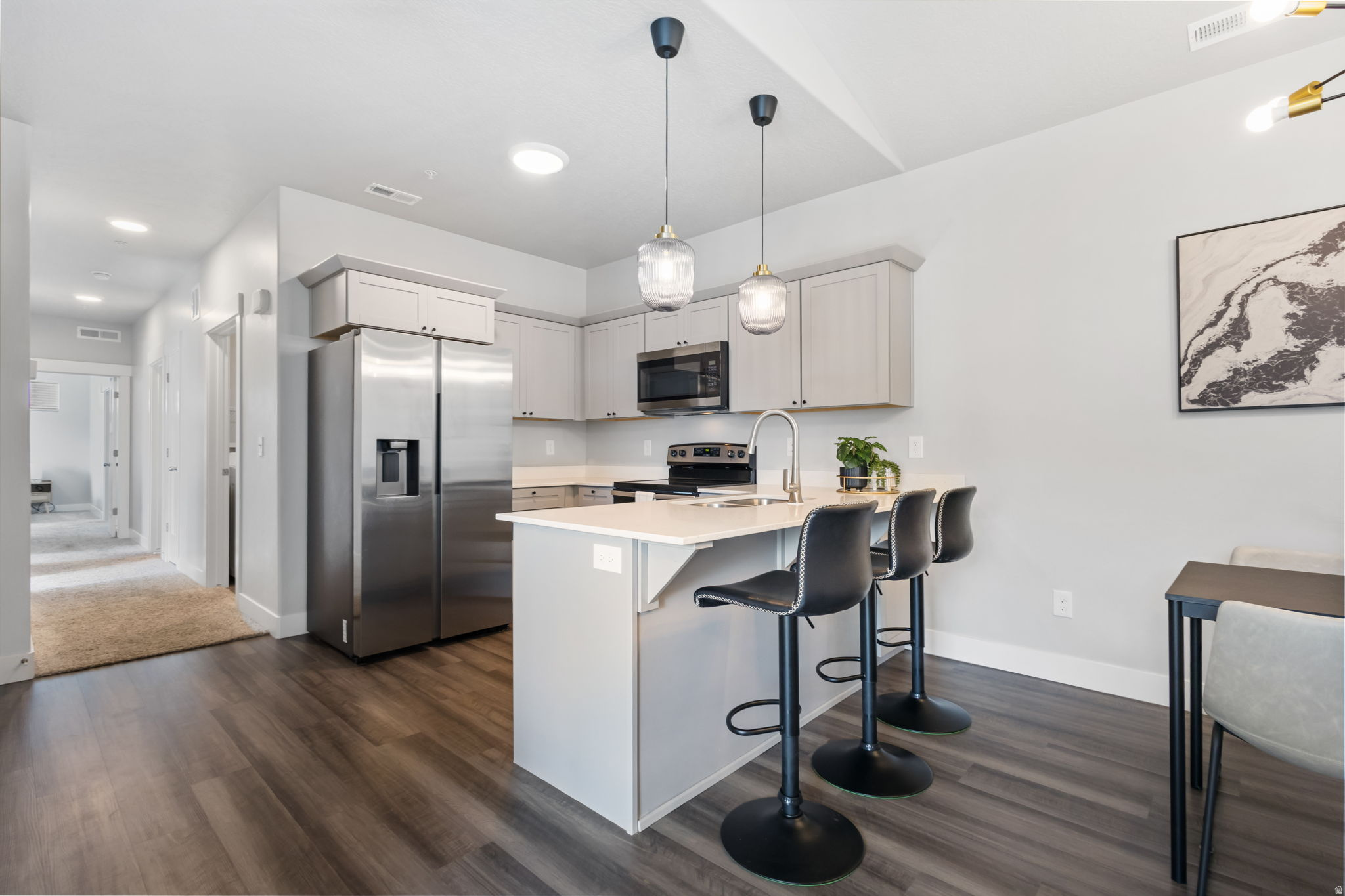 MOUNTAIN RIDGE - Residential