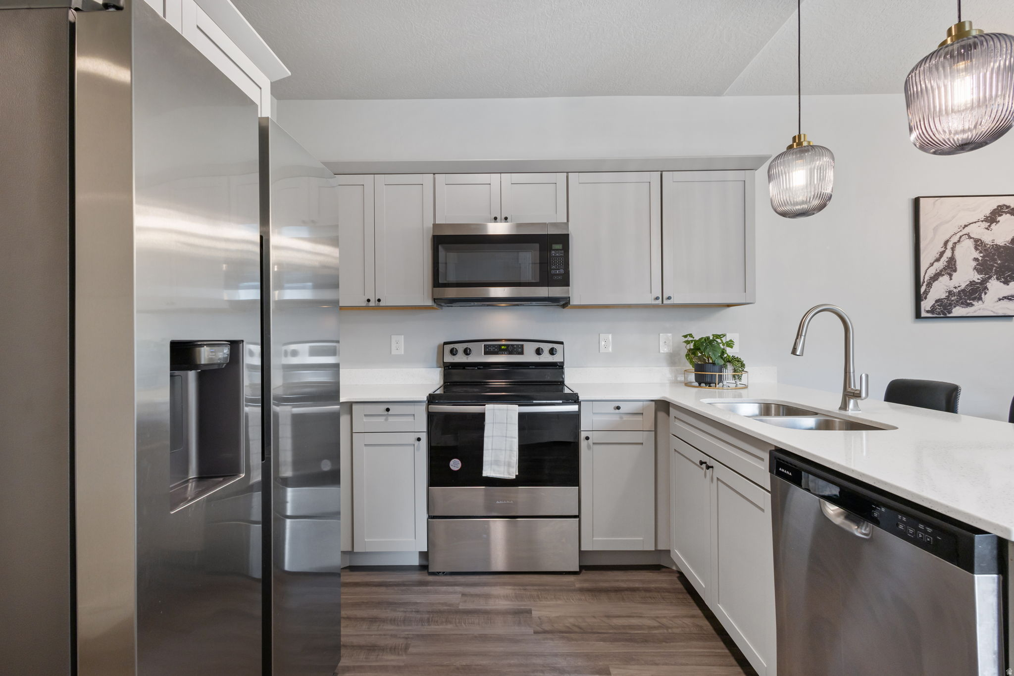 MOUNTAIN RIDGE - Residential