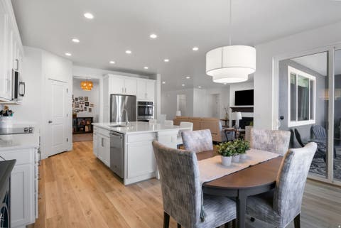 Tiny photo for 5420 N CLIFFROSE DR, Eagle Mountain, UT 84005 (MLS # 2180074)