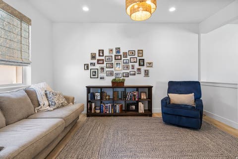 Tiny photo for 5420 N CLIFFROSE DR, Eagle Mountain, UT 84005 (MLS # 2180074)