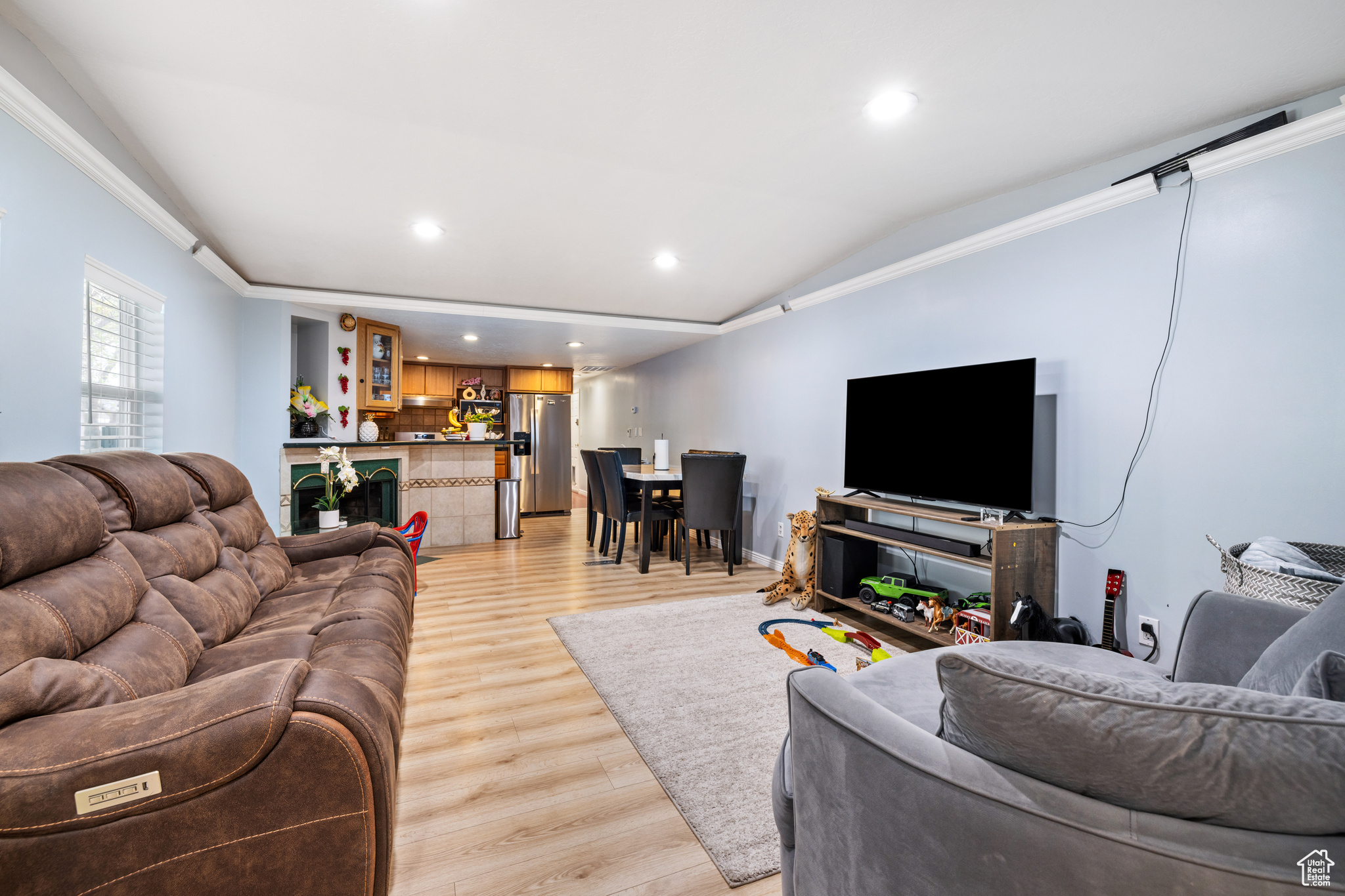 733 W Superior Peak Dr, Taylorsville, Utah image 4