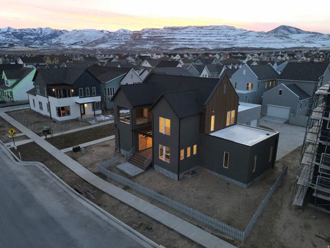 Tiny photo for 11332 S SILVER POND DR W #320, South Jordan, UT 84009 (MLS # 2140753)